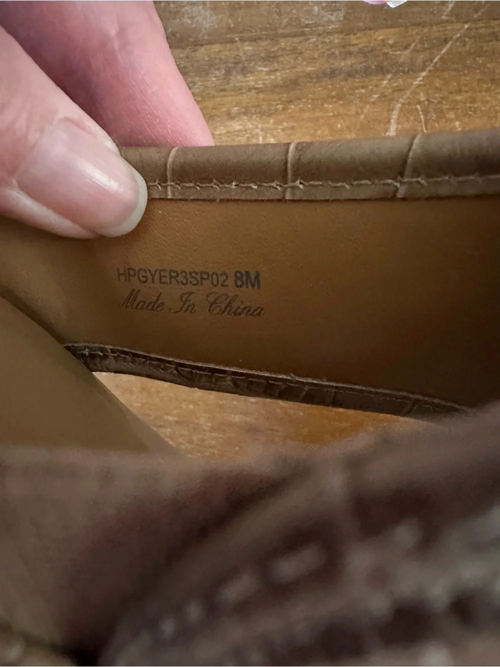 Donald Pliner Gyer Tan Suede Wedge Thong Sandals - Size 8